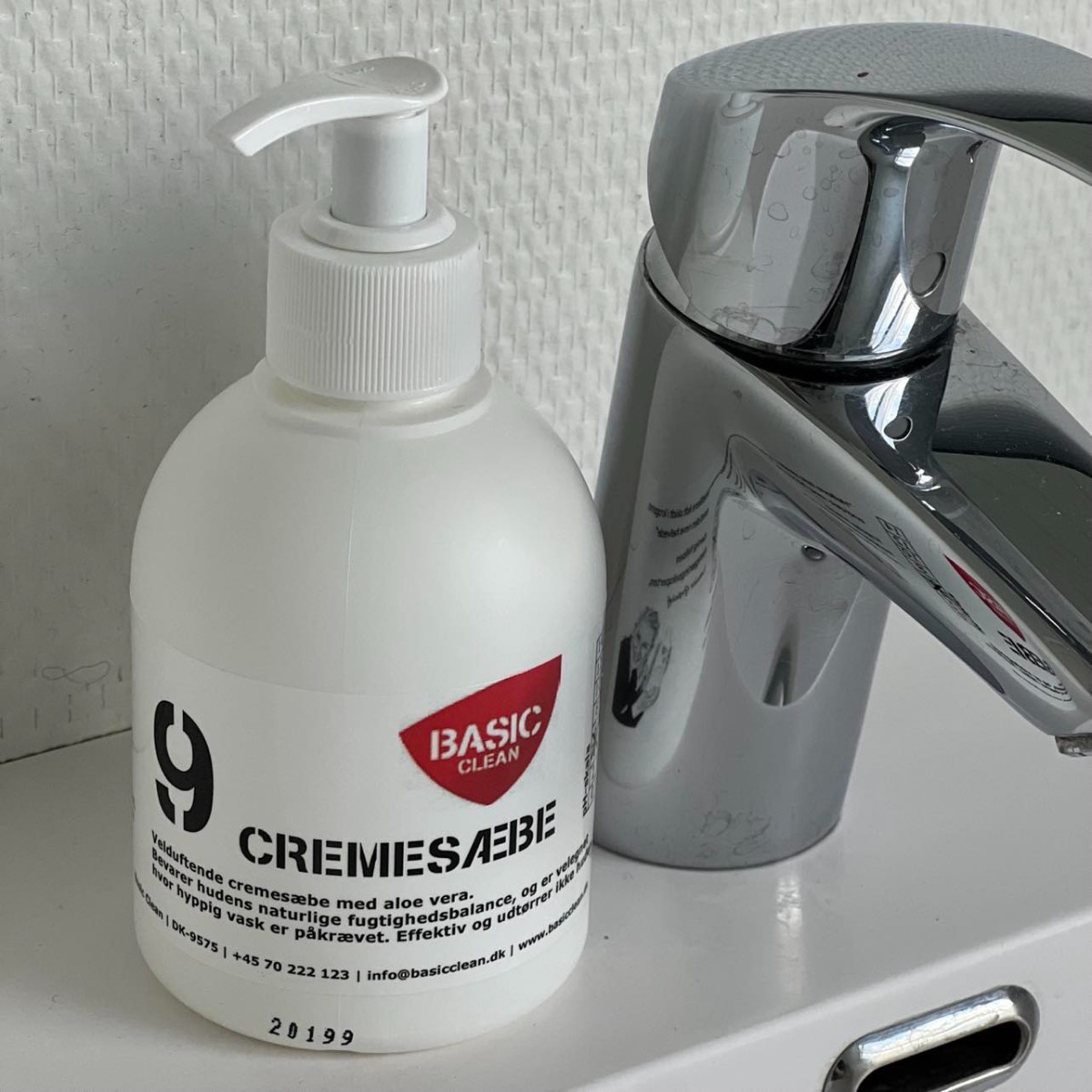 CREMESÆBE 300 ML - Fra BasicClean.dk